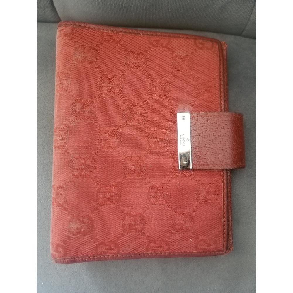 Gucci Agenda